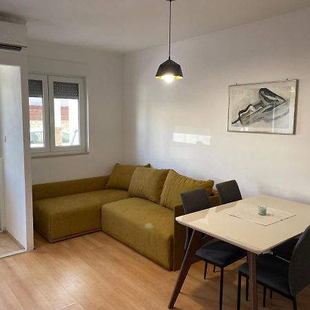 Apartment Dado ドゥギ・ラット エクステリア 写真